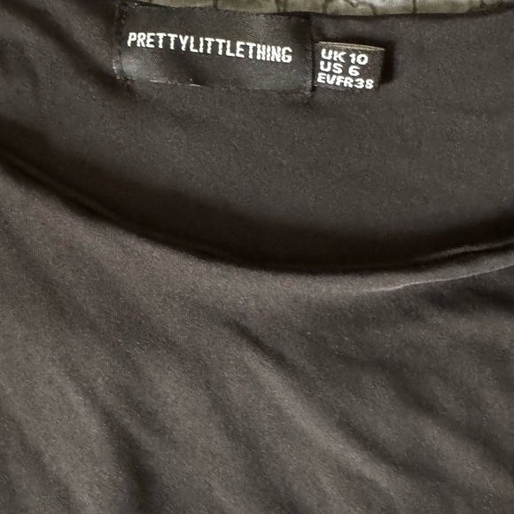 Two pretty little thing body suits - black size 6 - Picture 4 of 4